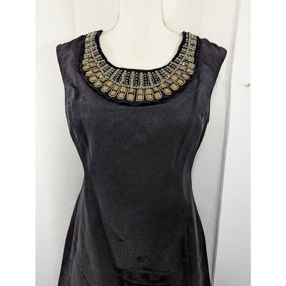 ALFANI! STUNNING! ELEGANT JEWEL & PEARL ENCRUSTED NECK BLACK SHELL DRESS! SZ 6 - Picture 3 of 9